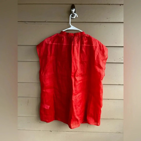 Banana Republic Red Button Down Shirt - Picture 5 of 5